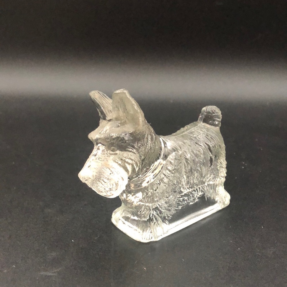VINTAGE JEANNETTE CANDY CONTAINER  SCOTTY DOG SCOTTISH TERRIER